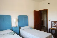 3 Bedroom Private vacation home in Botontano Hotel in zona Lago di Cingoli