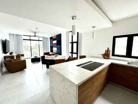 Welcome to Nautical Homes Paradise 2