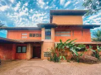 Ubatuba Tenório Beach. Sea view. Excellent Family Res with Pool