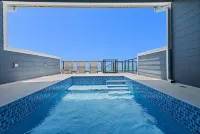 Henderson Beach Villa #2 - Private Pools