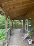 Very peaceful 3 bedroom, 2 1/2 baths cabin  within minutes of RRGorge and NB.