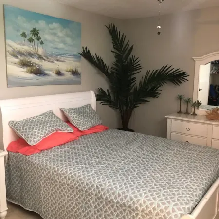 Oceanfront 2 bedroom/2bath in beautiful Bolongo Bay