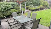 Quiet, private, bungalow w fenced yard.