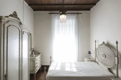 Country house with swimming pool