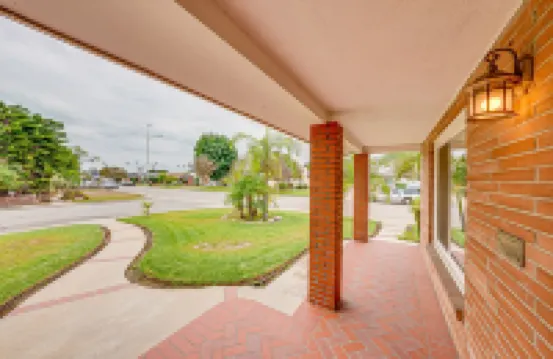 Cozy, spacious 4B4B house with high-speed internet near Disney