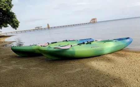 Stay & Dive! Ocean front, Cozy Casita steps to the waters edge!