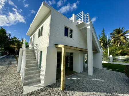 Picuas Mar: Big New Pool, Beach, Sun, and Fun!