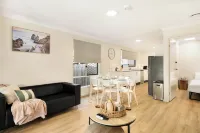 Smart Suites Self Check-in Apartments 12 Stockport Hotel a Calamvale