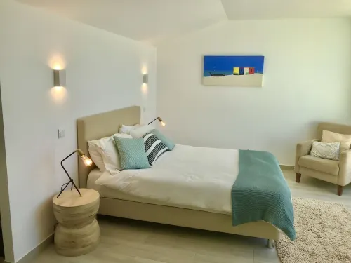 Stunning Villa with Heated Pool Sea Views and Walk to Beach