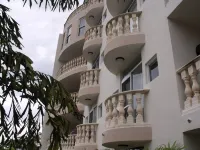 Pelicano Condo #7 Sleeps up 6, beach front, pool, gazebo, beach rentals
