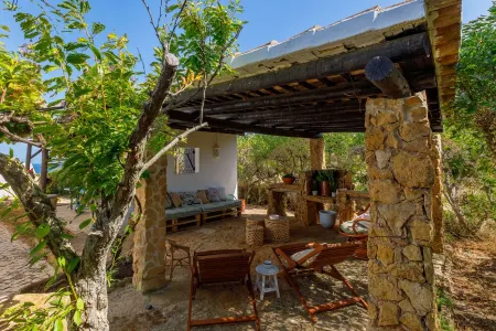 Monte da Luz - House of the Parreira