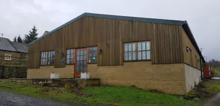 The Den, Coves House