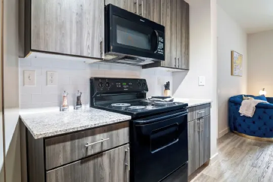 NEW Luxurious, Spacious 2 bd GATED community Отели рядом с достопримечательностью «Маркет сквер эт Элдридж»