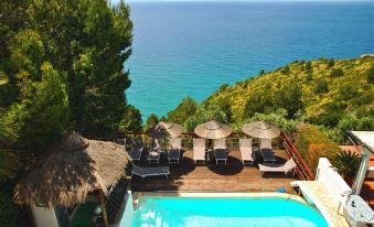 Villa Giulia Resort with Private Pool and Stunning Sea Views