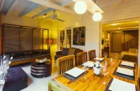 Tropical House with Pool & Paddle Near the Lagoon! Rated  with Pmr Access