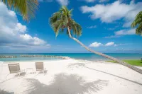 Resort Style Condo Complex on Seven Mile Beach--SUNSET COVE 228