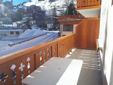 Apartment located in Deux-Alpes: 2 to 6 people