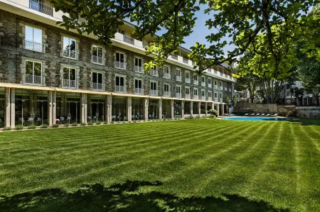 Grão Vasco - Historic Hotel and Spa Отели в г. Визеу