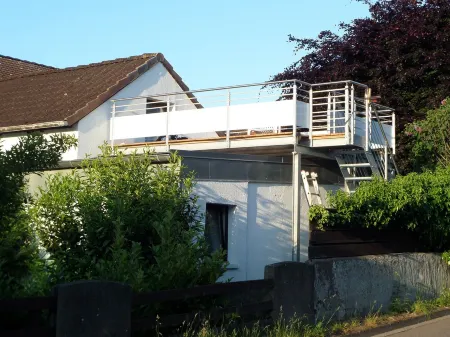 The cozy holiday home at the port of Labo