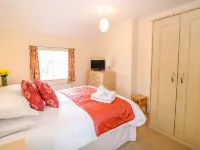 Cornflower Cottage Hotels in Saint Columb