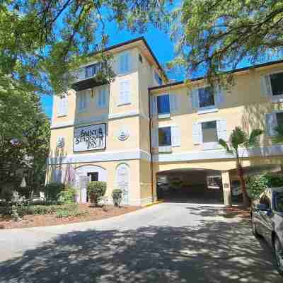 Saint Simons Inn by the Lighthouse Hotel Exterior