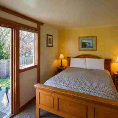 Sweetwater Inn and Spa Rooms