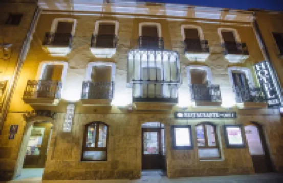 Hotel Arcos Catedral