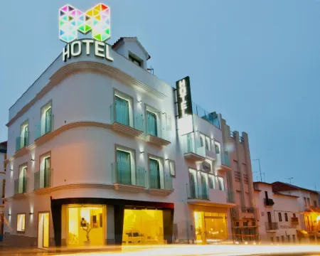 Hotel Magic Hotels in Nazare