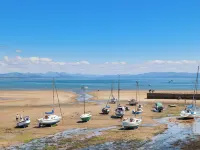 Rhedyn Hotels in Llanbedrog