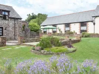 Honey Bee Cottage