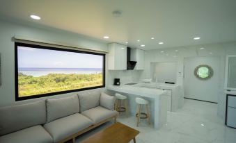 Mariana Suites