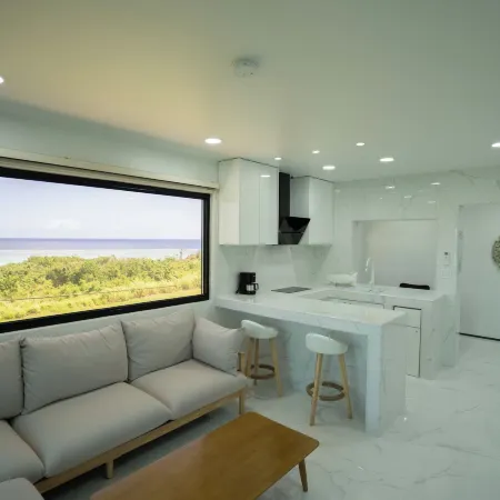Mariana Suites