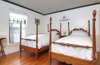 The Featherbed Inn & Nordic Spa Hotels near Waitsfield Covered Bridge