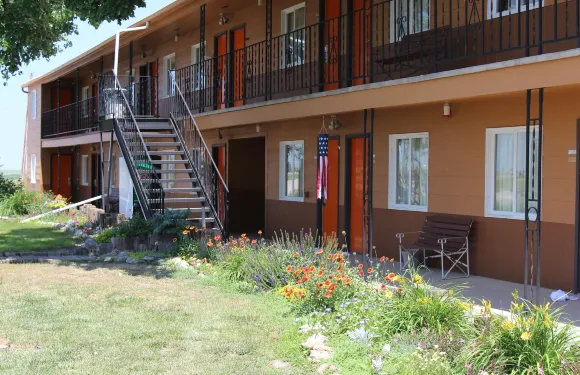 浪人經濟型汽車旅館