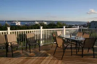 Hotel North Hotels in Upper North Sydney