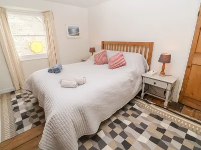 Widgeons Keel Hotels near Falmouth Town