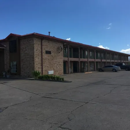 Chaparral Motel