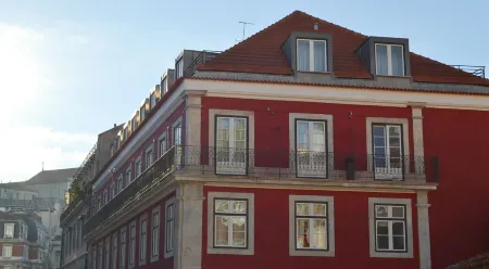 Rossio Garden Hotel Отели рядом с достопримечательностью «площадь Рестаурадориш»