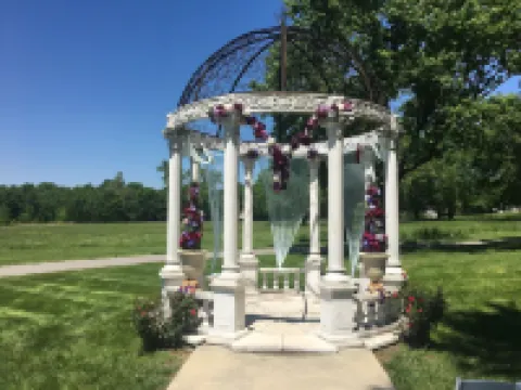 The Inn at Belvoir Winery Hotels in Clay County