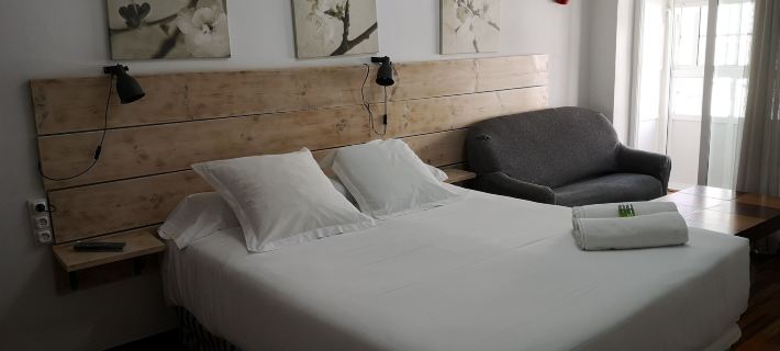 Hostal Carbonara Hotels in La Coruna