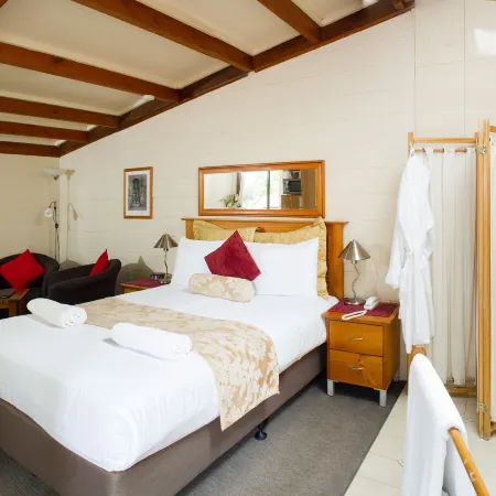 Blackheath Motor Inn