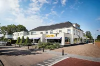 Van der Valk Hotel Hardegarijp - Leeuwarden Hotels in Earnewâld
