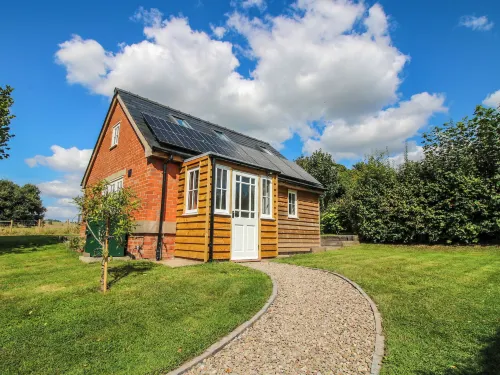 Rose Cottage Hotels in Llangattock-Vibon-Avel