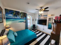 레드어닝의 별빛 타워 맨션, 강, 아케이드, 천문대, 극장 코쉬코농 호텔