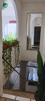 Alexandross Hostel Bnb - 2-Sterne