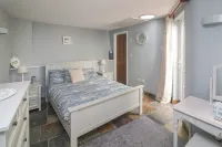 Quarter Deck Hotels in Salcombe