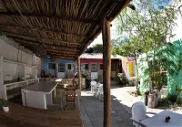 Valladolid 48 Hotel & Hostal - Parvekkeita
