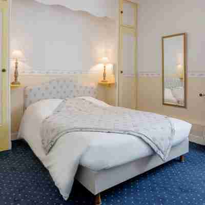 Auberge du port des Roches Rooms