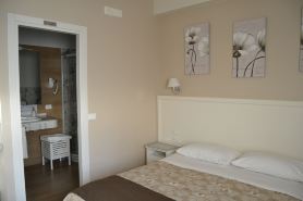 Guest Room Nesea