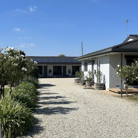 Motel Woongarra